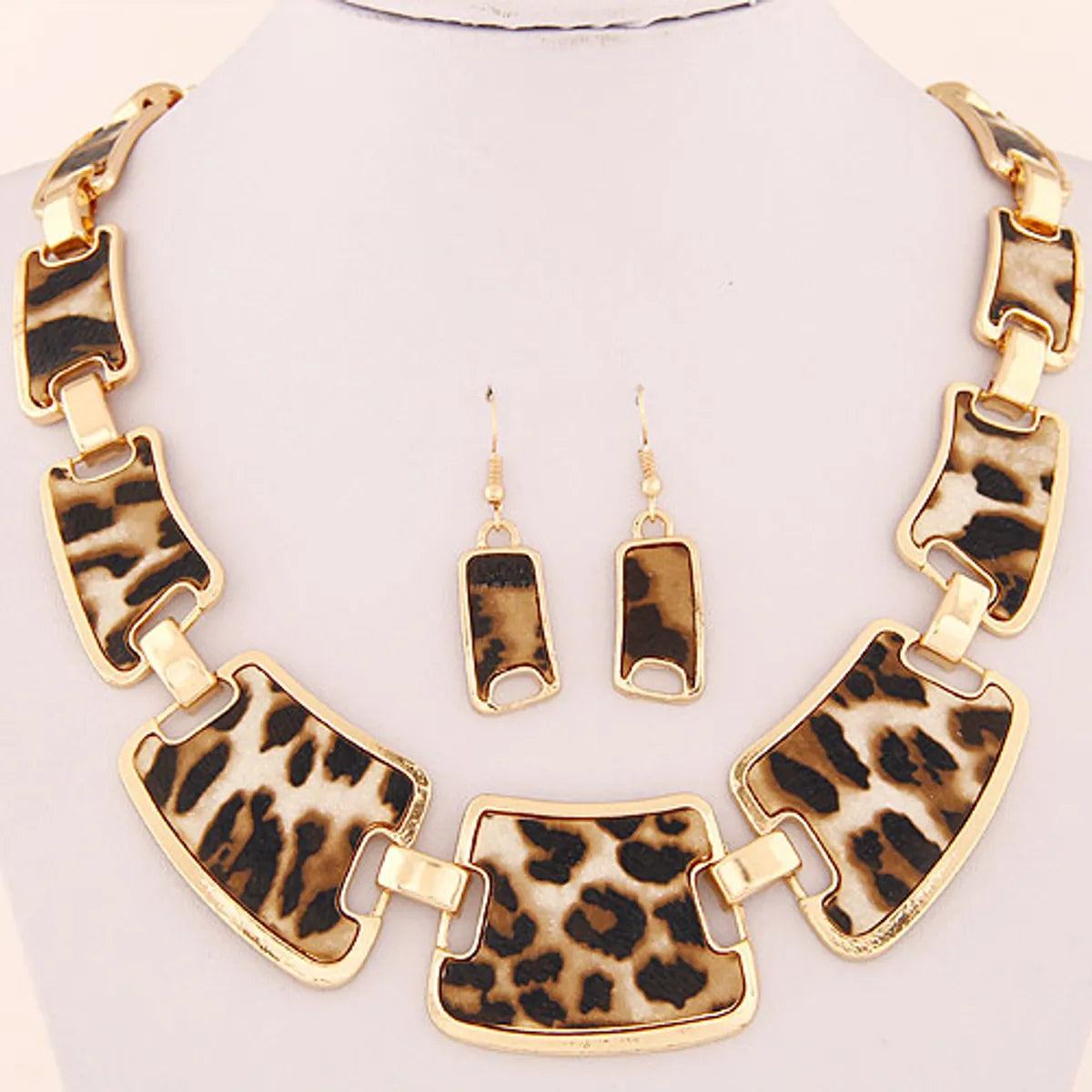 Necklaces For Sharp Style-Stylish Metal Leopard Print Wild Geometric Collar Necklace Earring Set