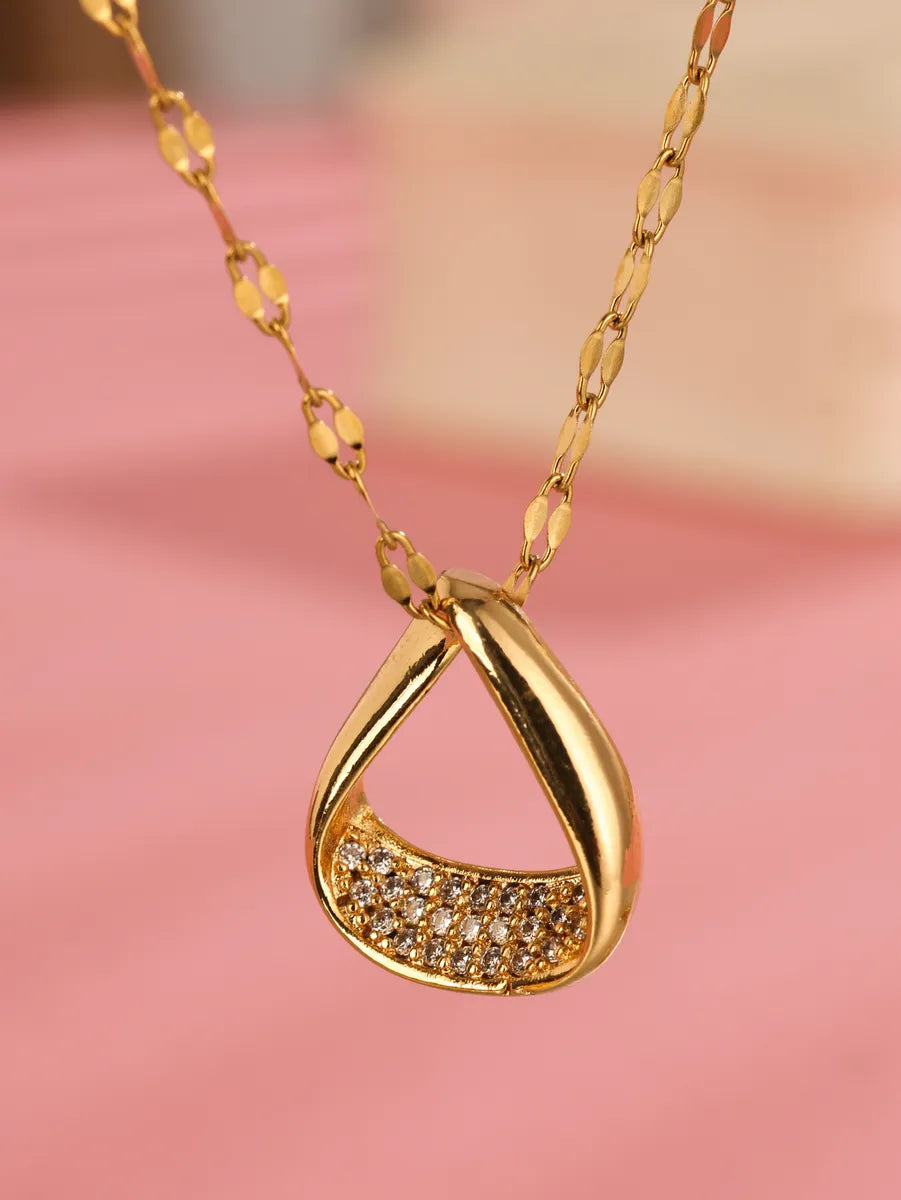 Necklaces For Snow Shine-Elegant Triangle Stainless Steel Plating Hollow Out Inlay Zircon 18k Gold Plated Pendant Necklace