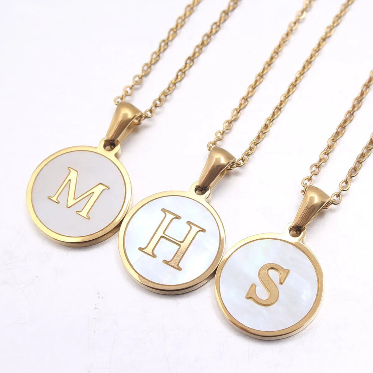 Necklaces With Faded Hues-Fashion Letter Stainless Steel Plating Shell Pendant Necklace