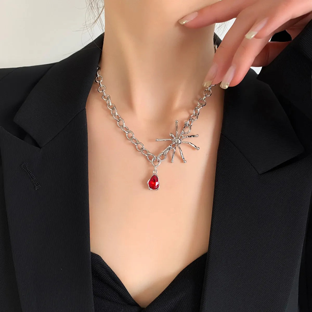 Necklaces For Tween Years-New Style Fashion Spider Ruby Pendant Clavicle Chain Necklace