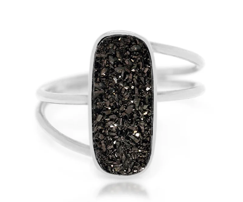 Rings For Quiet Spark-Double Twist Rectangle Black Druzy Ring