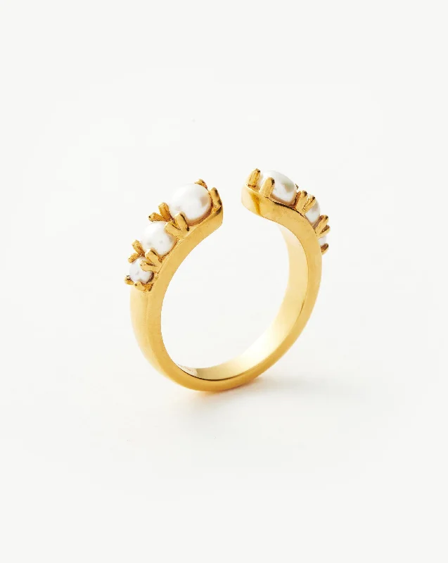 Rings For Frenzied Moments-Harris Reed Openness Ring | 18ct Gold Vermeil/Pearl