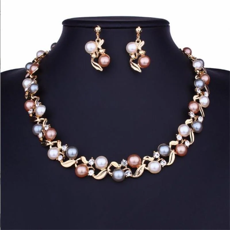 Necklaces For Lazy Days-Fashion Geometric Alloy Inlay Artificial Pearls Rhinestones Women's Necklace 1 Set