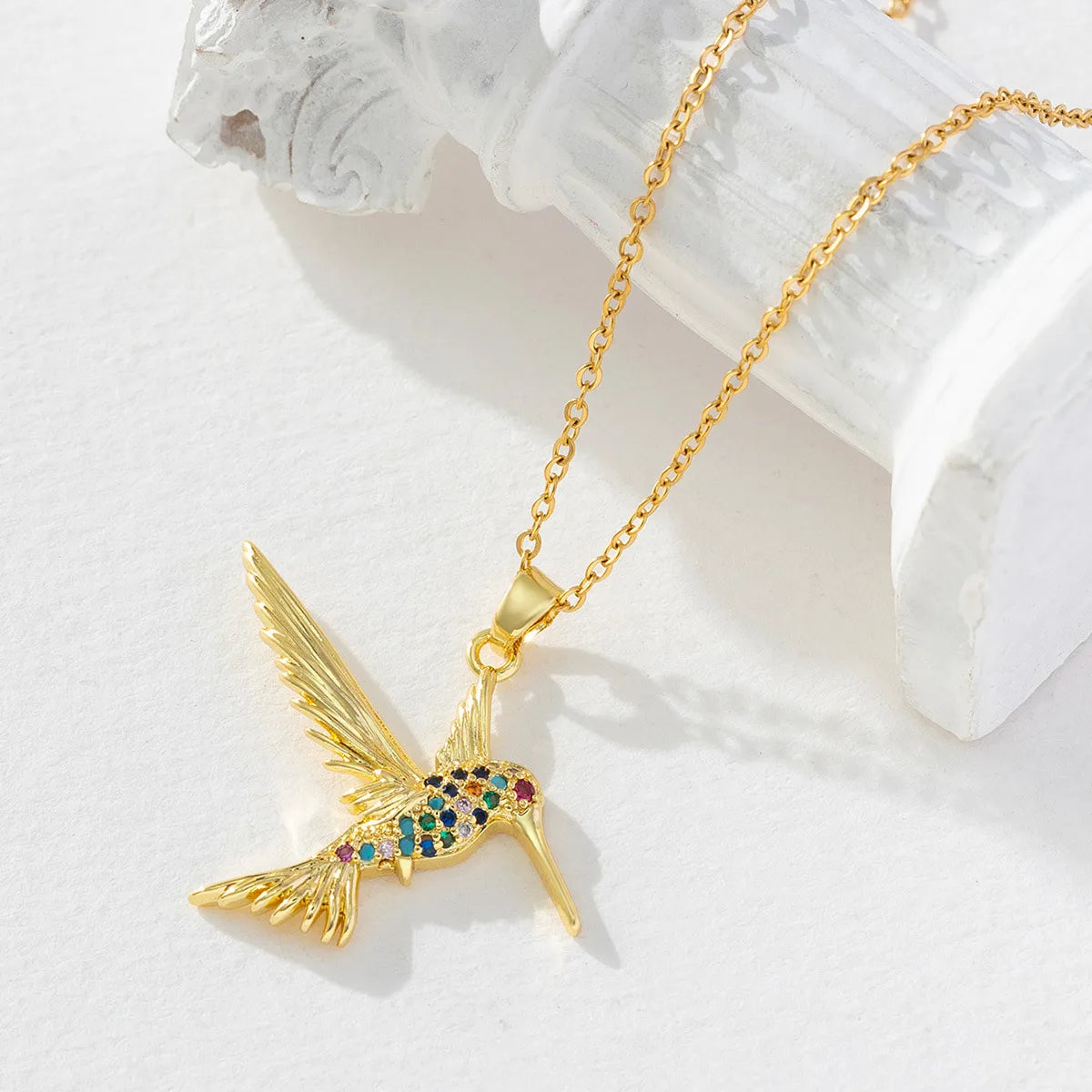 Necklaces For Small Frames-Simple Style Bird Copper Inlay Zircon Pendant Necklace