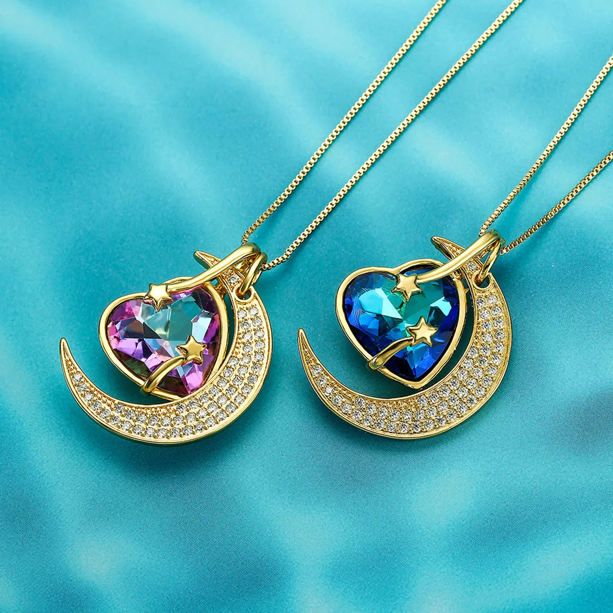 Fine Necklaces For Sleek-Elegant Moon Heart Shape Copper Plating Inlay Zircon 18k Gold Plated Pendant Necklace