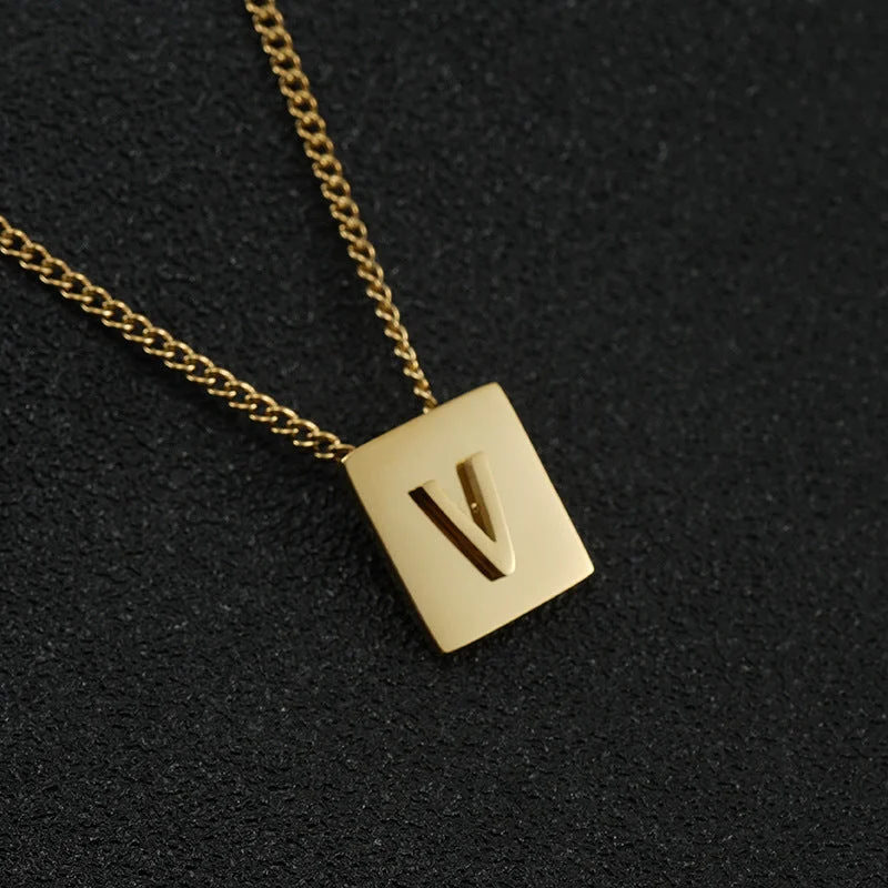 Golden V (Including Chain)