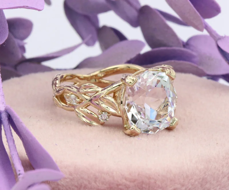 Rings For Dry Spark-Romantic Kunzite Floral Diamond Ring