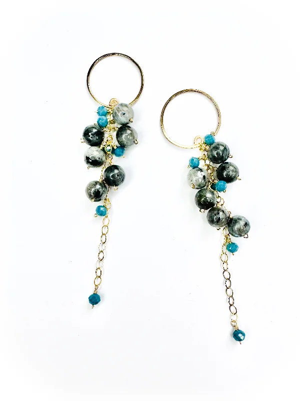 Earrings For Chill Meets-earrings . vine nouveau