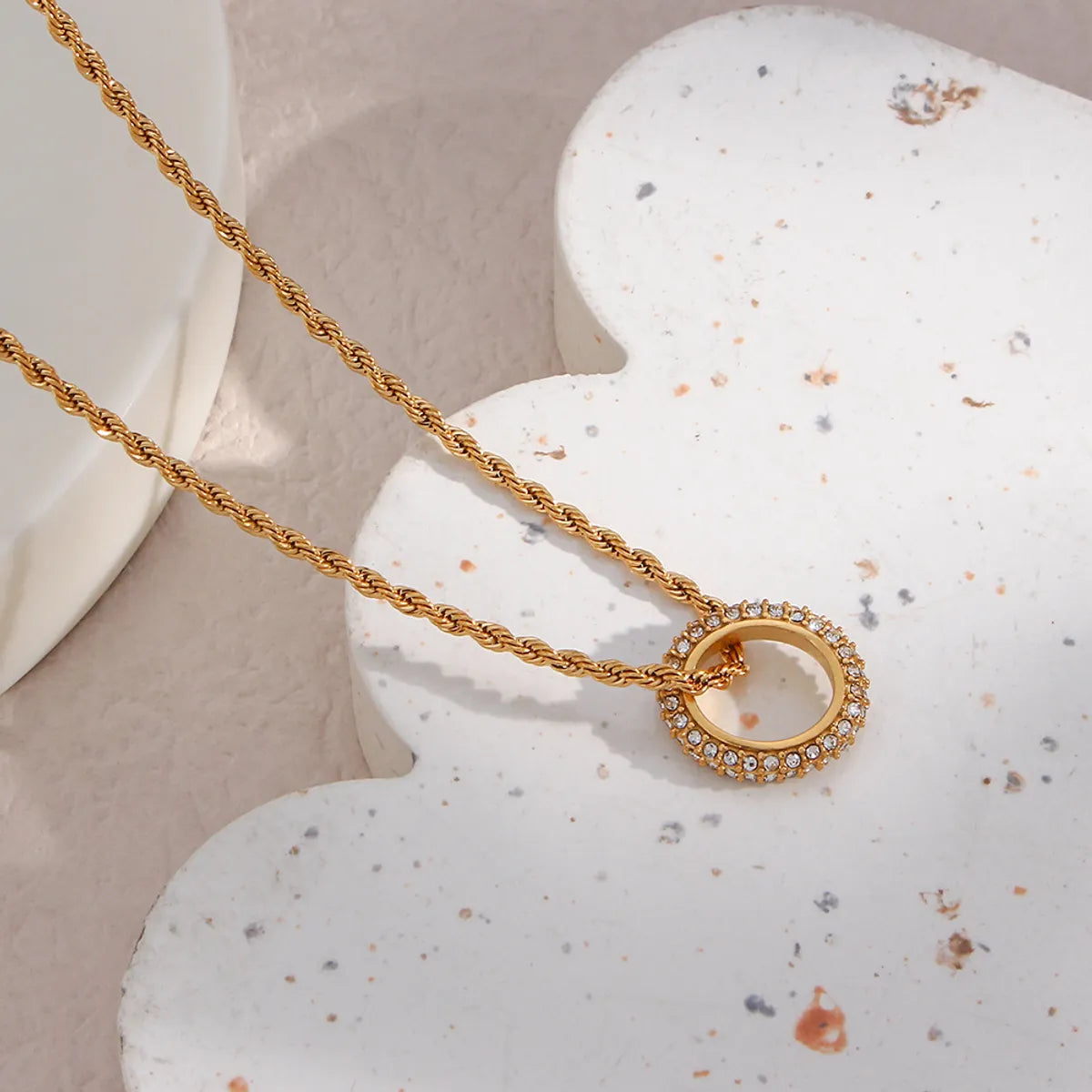 Necklaces For High Lines-Basic Round Stainless Steel Inlaid Zircon Gold Plated Necklace