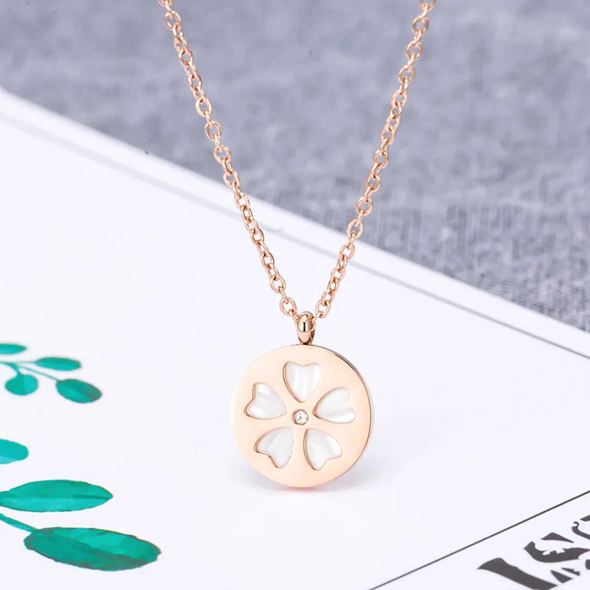 Necklaces Wear Tips-Stainless Steel 18K Gold Plated Rose Gold Plated IG Style Elegant Sweet Flower Petal Polishing Inlay Rhinestones Shell Pendant Necklace