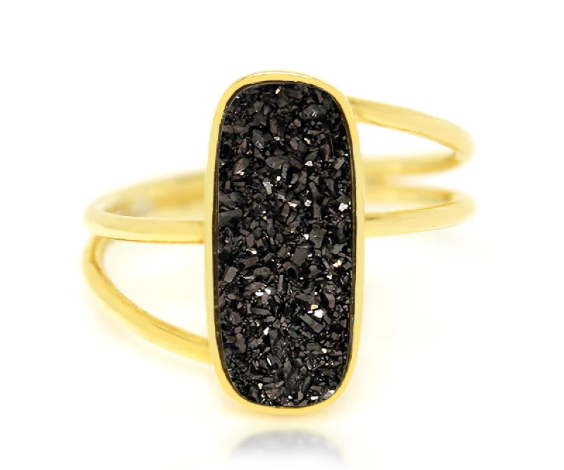 Rings For Hectic Gleam-Double Twist Rectangle Black Druzy Gold Ring