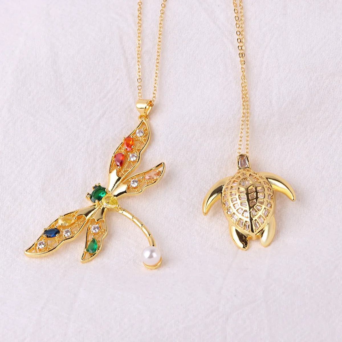 Necklaces For Sleek Trends-Fashion Tortoise Dragonfly Copper 18k Gold Plated Zircon Pendant Necklace In Bulk