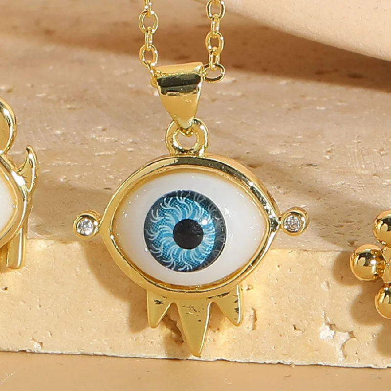 Lower Eyelash Necklace