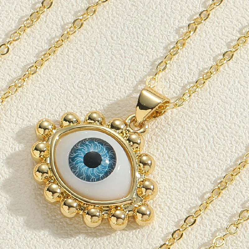 Resin Eye Necklace