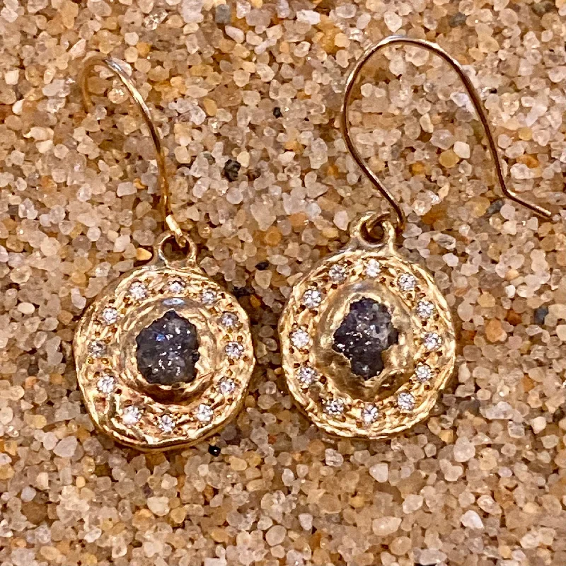 Earrings Luster Guide-Foggy Night 14K Gold and Diamonds Earrings