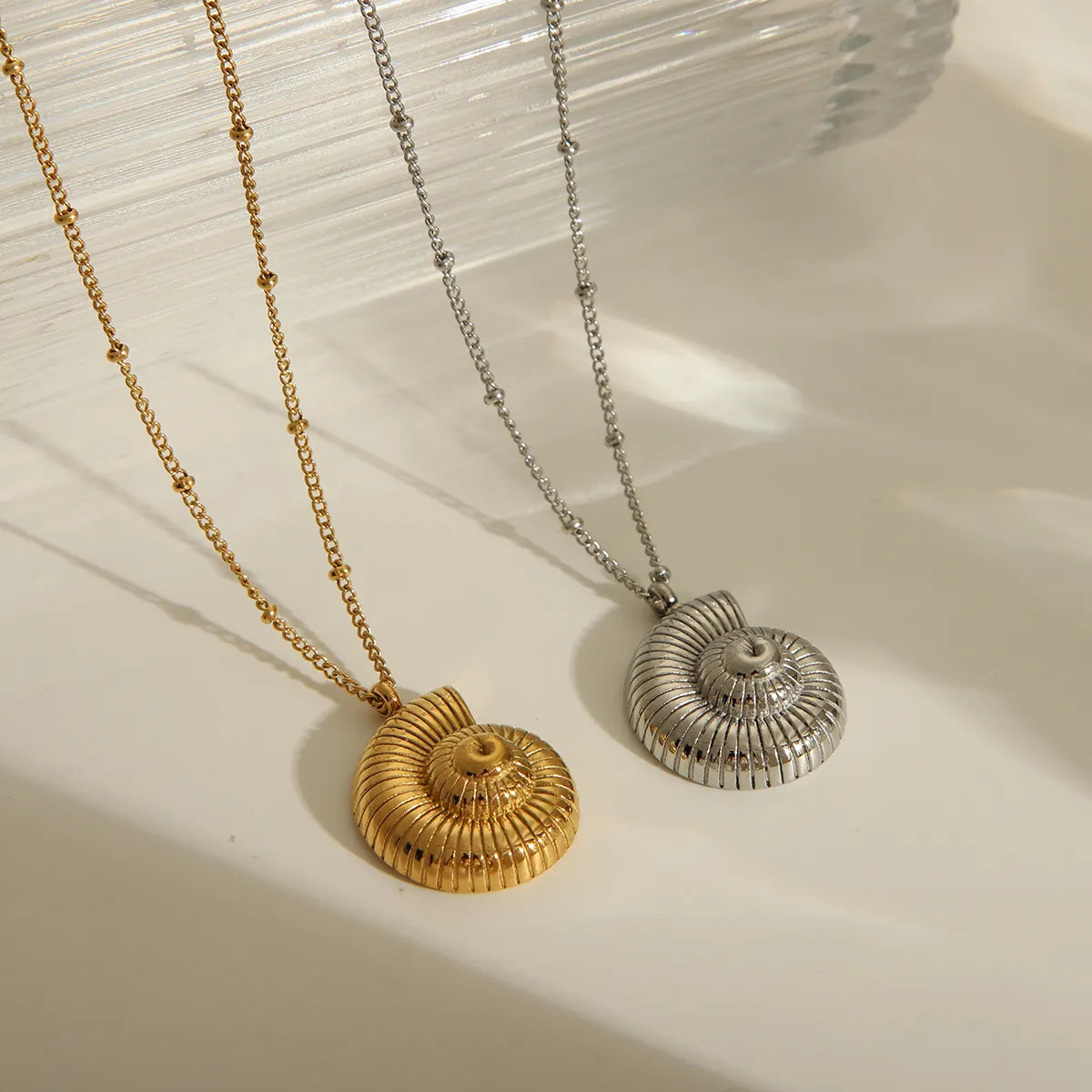 Prime Necklaces For Swift Wear-Wholesale Jewelry Exaggerated French Style Spiral Stripe 304 Stainless Steel 18K Gold Plated Pendant Necklace