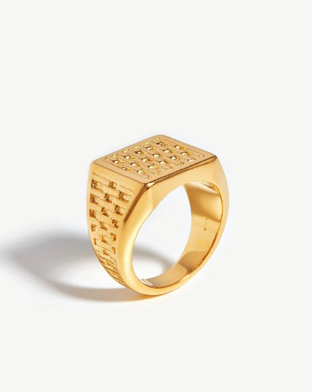 Rings Comfort Rituals-Fused Woven Square Signet Ring | 18ct Gold Vermeil