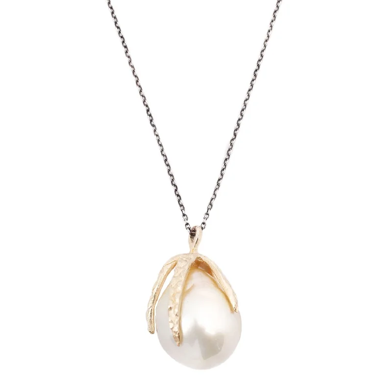 Necklaces Glint Rating-White South Sea Pearl Necklace