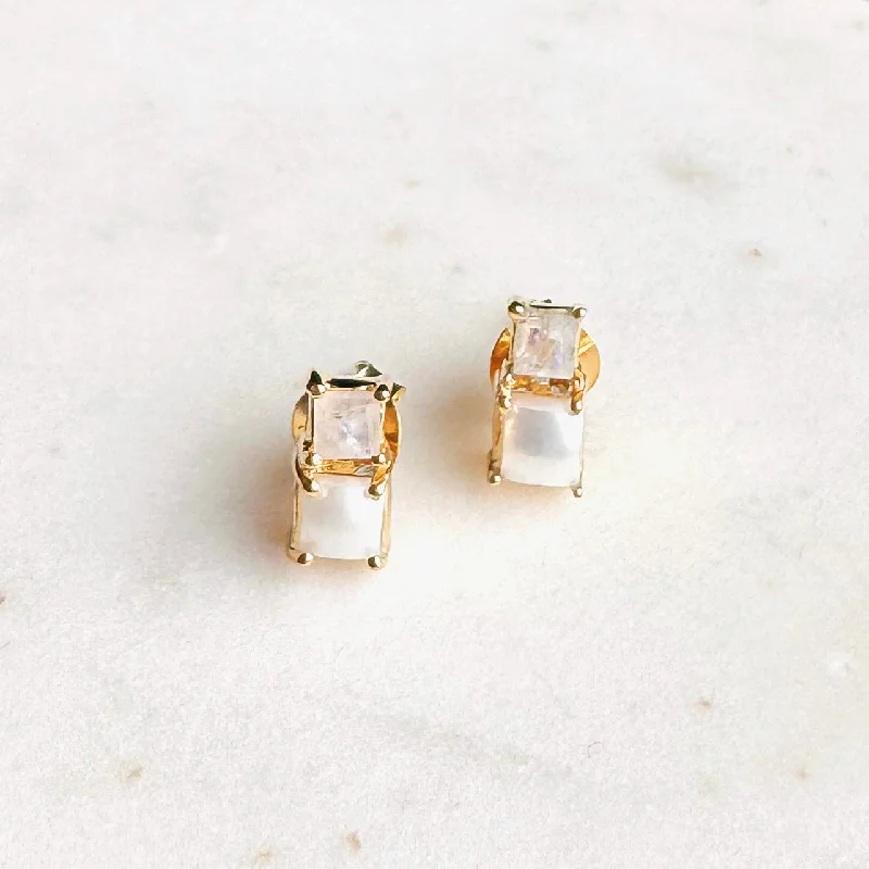 Earrings Wear Feel-Small Stacked Gemstone Stud Earrings: moonstone + pearl